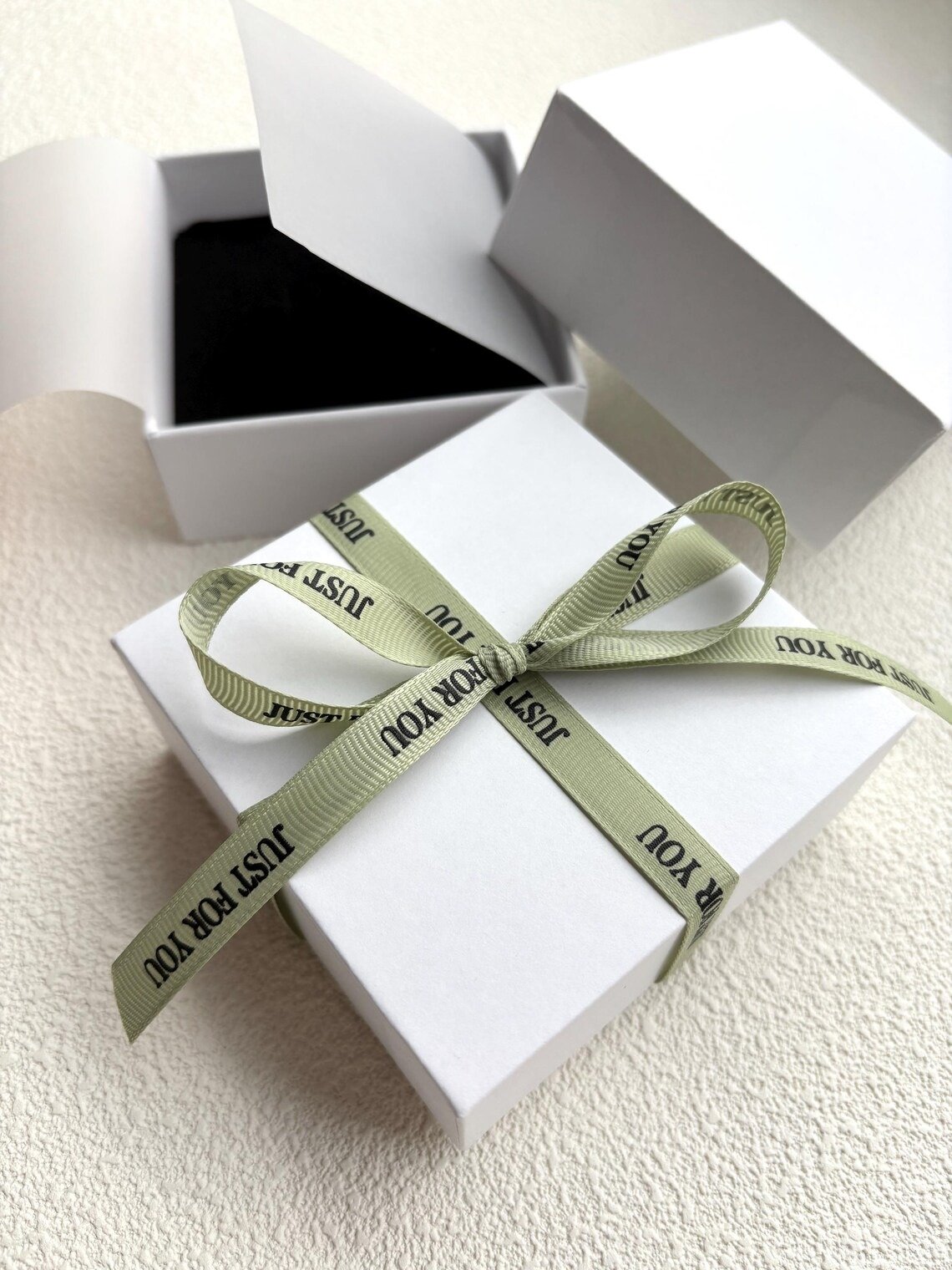 🧙️ Dark Elegance — Guillotine Dangle Earrings ⚰️ | Gothic Statement Jewelry for Rebels & Dreamers ✨